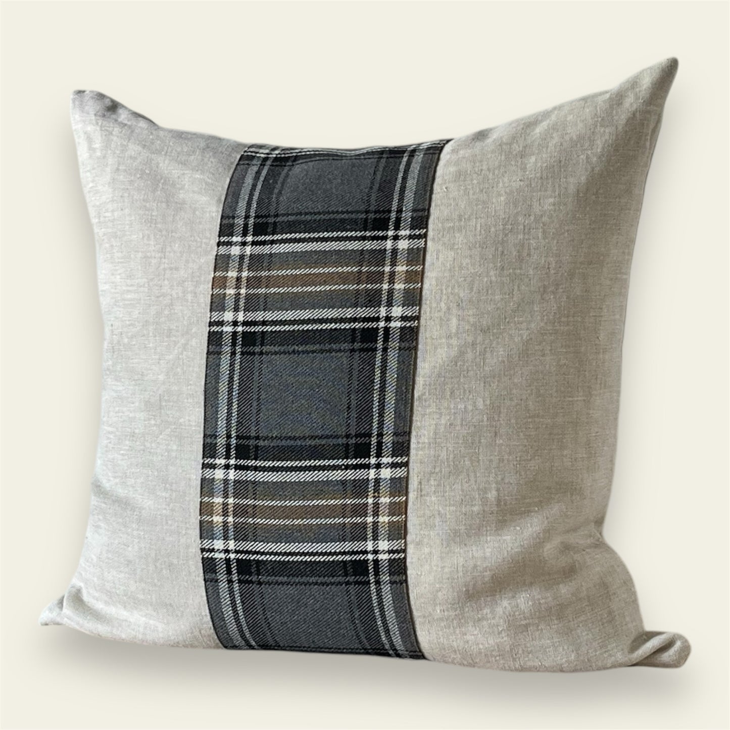 Highland Fling Plaid Detail 20x20 Cushion Cover