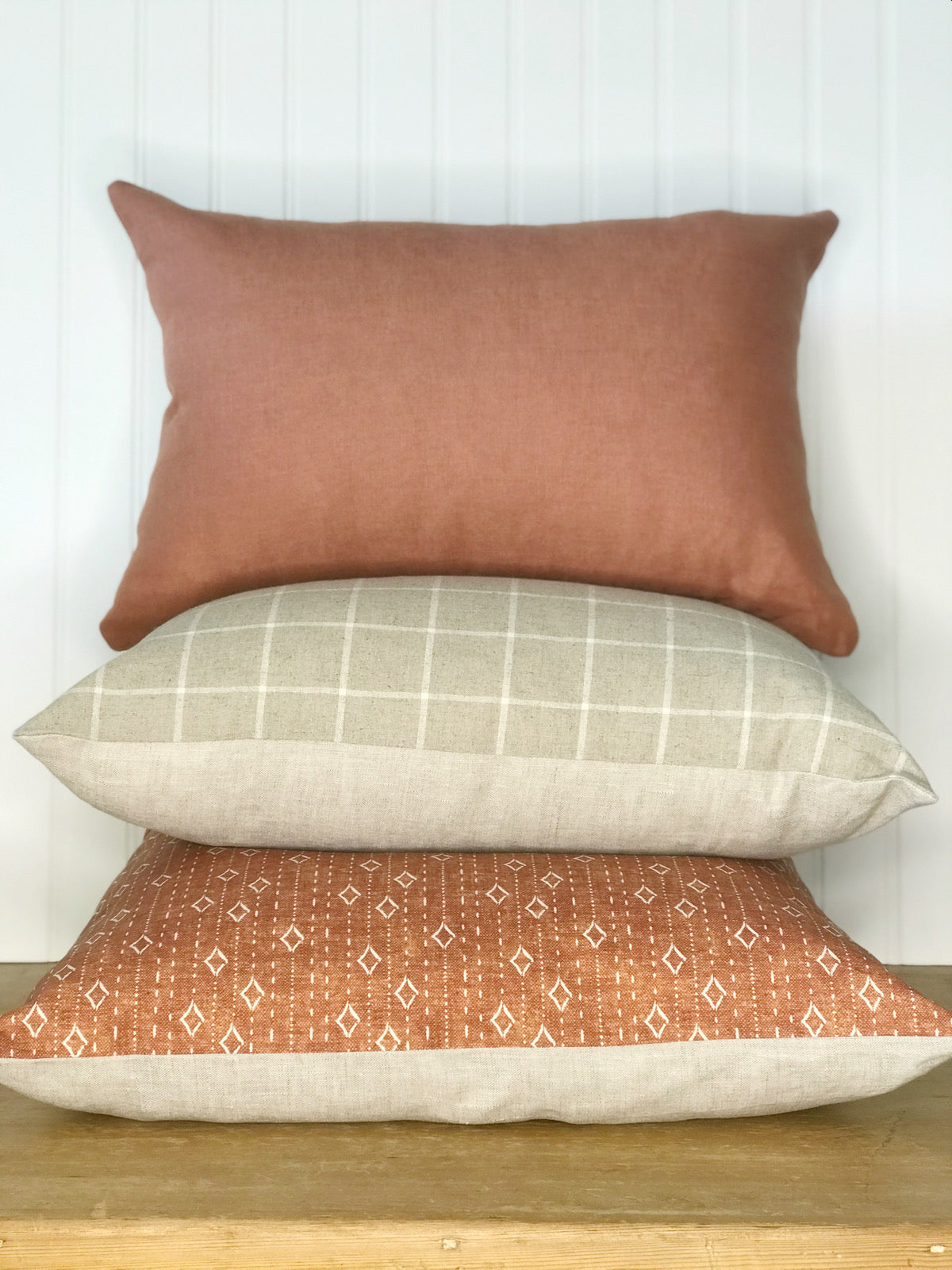 Point et Tiret 14x20 Cushion Cover
